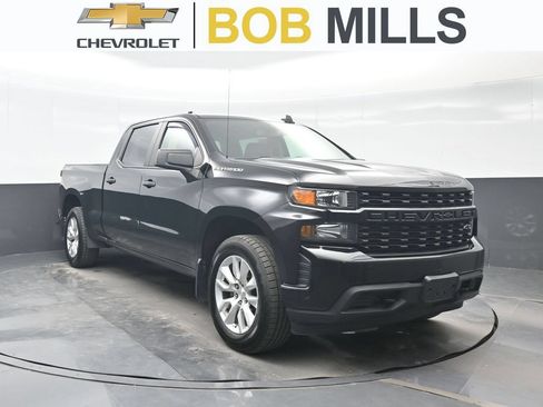 Used 2021 Chevrolet Silverado 1500 Custom w/ LPO, Dark Essentials Package AWD/4WD image 1