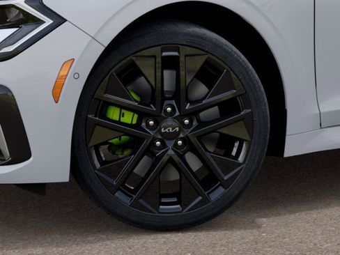 New 2026 Kia K5 GT FWD image 9