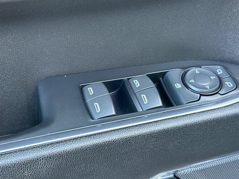 Certified 2023 Chevrolet Silverado 1500 LT RWD image 12