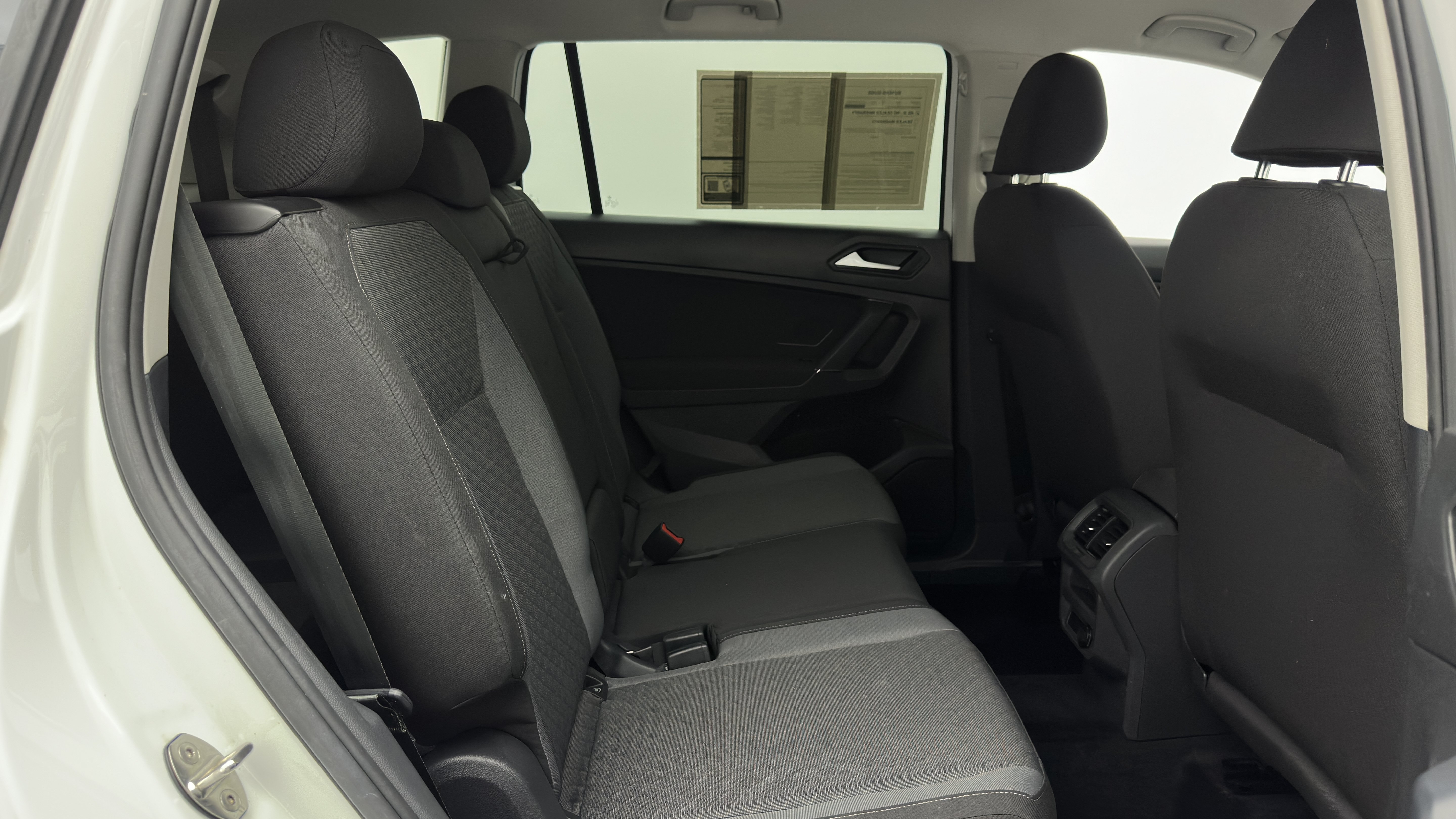 Used 2020 Volkswagen Tiguan S FWD image 29