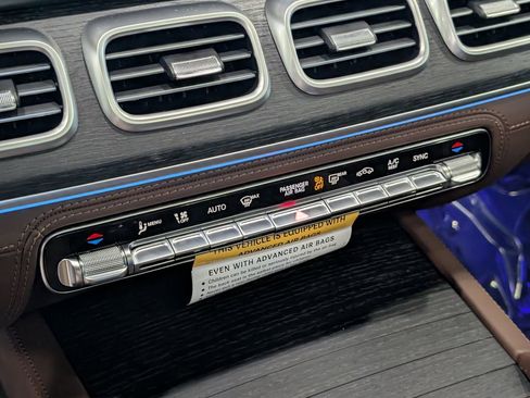 New 2026 Mercedes-Benz GLE 63 AMG S image 28