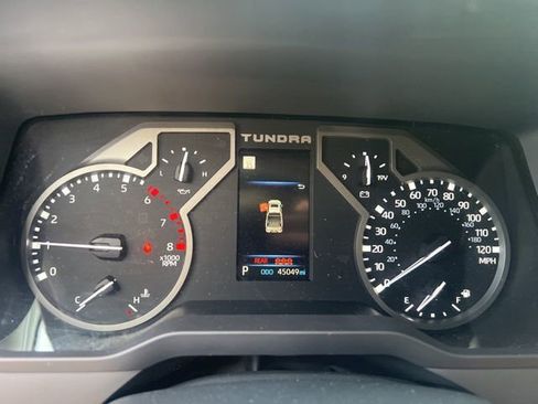 Used 2023 Toyota Tundra SR5 image 3