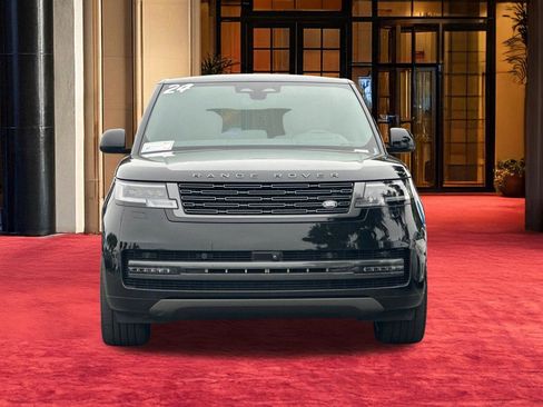 Used 2024 Land Rover Range Rover Autobiography AWD/4WD image 5
