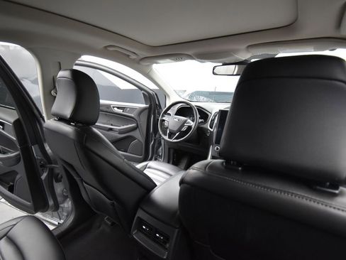 Used 2024 Ford Edge SEL w/ Convenience Package image 19