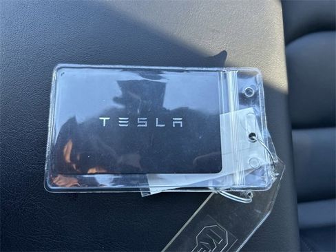 Used 2023 Tesla Model 3 Standard Range image 32