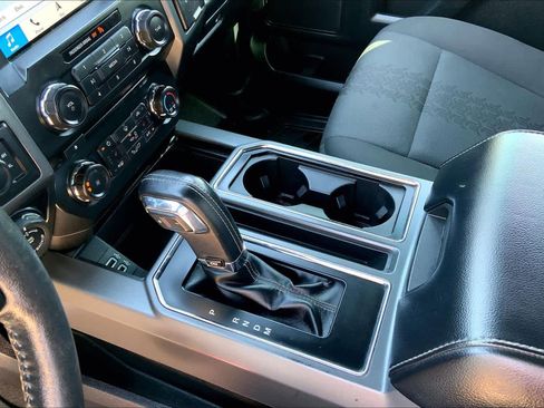 Used 2018 Ford F150 XLT w/ Equipment Group 302A Luxury image 17