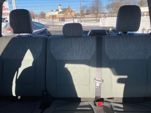 Used 2023 Ford F150 XLT w/ XTR Package image 27