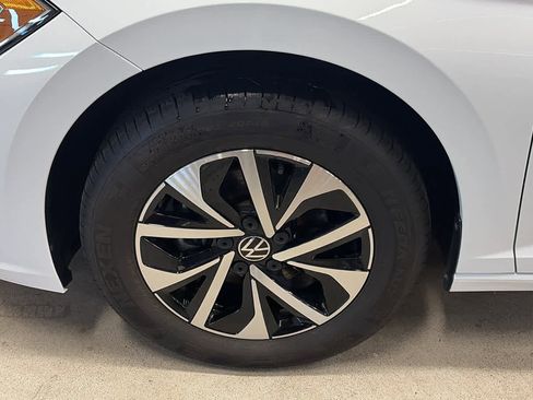 Used 2023 Volkswagen Jetta S image 26