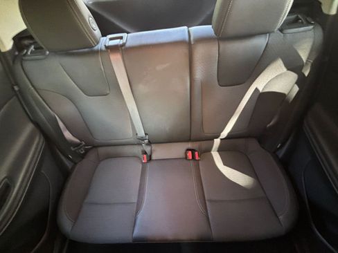 Used 2025 Buick Encore GX Preferred FWD image 39