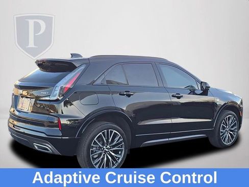 Used 2025 Cadillac XT4 Sport image 4