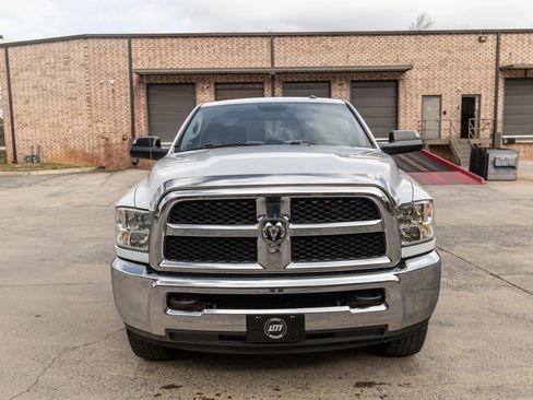 Used 2017 RAM 2500 Tradesman w/ Chrome Appearance Group image 15