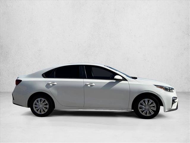 Used 2021 Kia Forte Sedan FWD image 4
