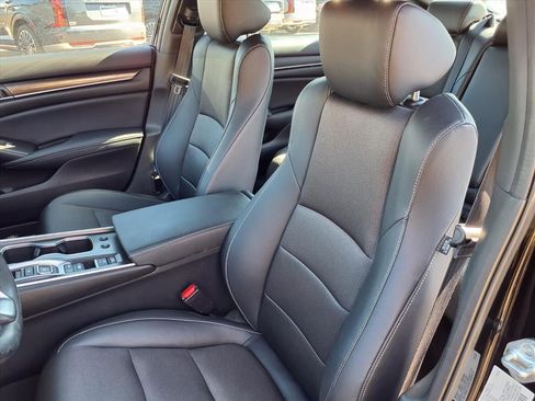 Used 2022 Honda Accord Sport image 12