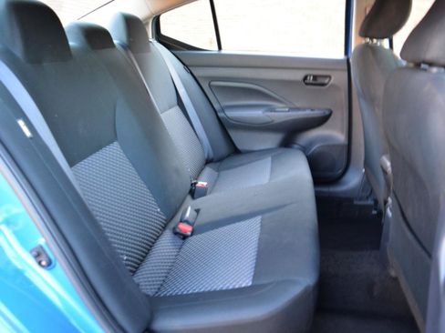 Used 2020 Nissan Versa S FWD image 15