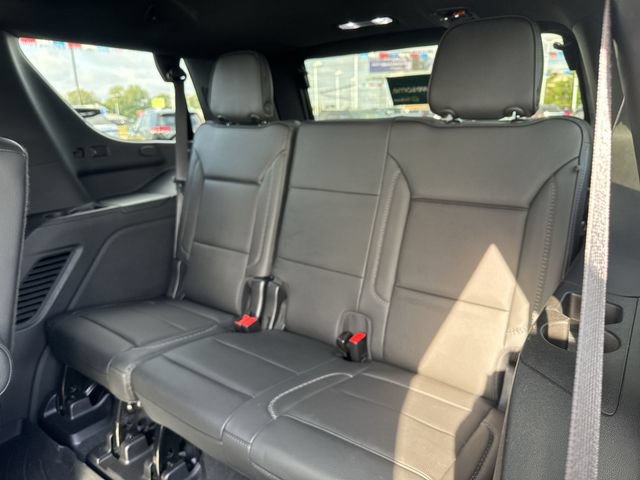Certified 2022 GMC Yukon Denali w/ Denali Reserve Package AWD/4WD image 16