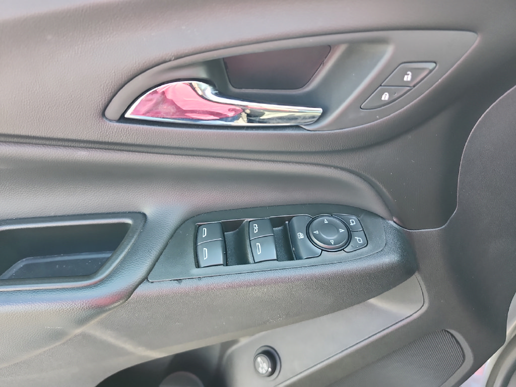 Used 2024 Chevrolet Equinox LT AWD/4WD image 23