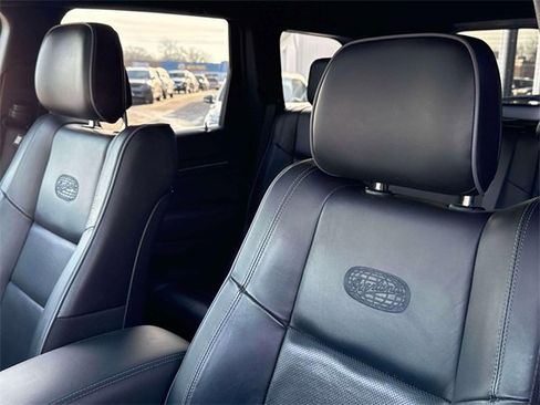 Used 2020 Jeep Grand Cherokee Overland image 5