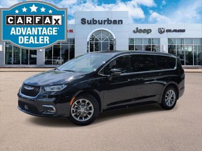 Certified 2026 Chrysler Pacifica Limited