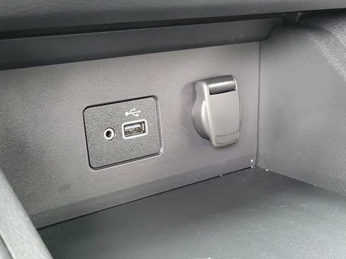 Used 2023 Nissan Sentra S FWD image 32