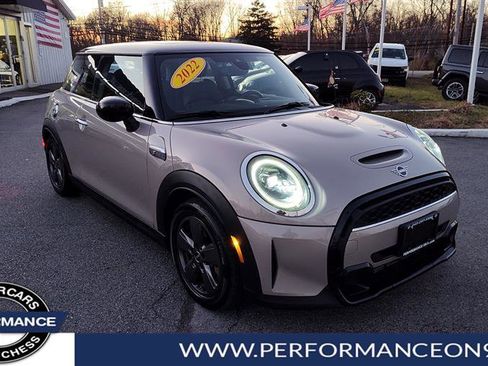 Used 2022 MINI Cooper S w/ Premium Package image 1