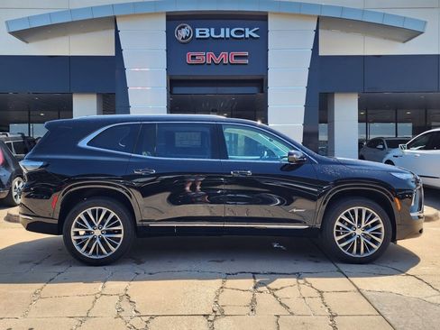New 2026 Buick Enclave Avenir w/ Super Cruise Package image 3
