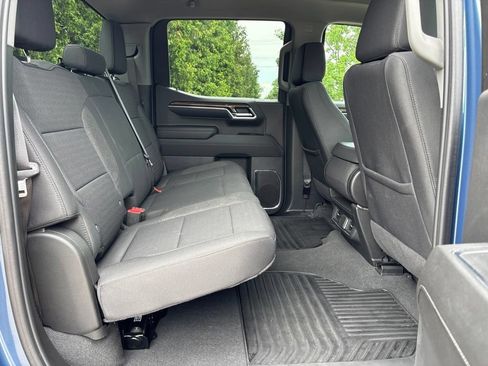 Used 2024 Chevrolet Silverado 1500 LT AWD/4WD image 21