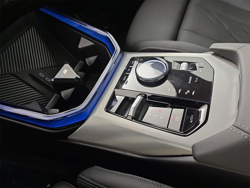 Certified 2025 BMW X3 xDrive30i image 24