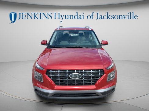 New 2026 Hyundai Venue SEL FWD image 8