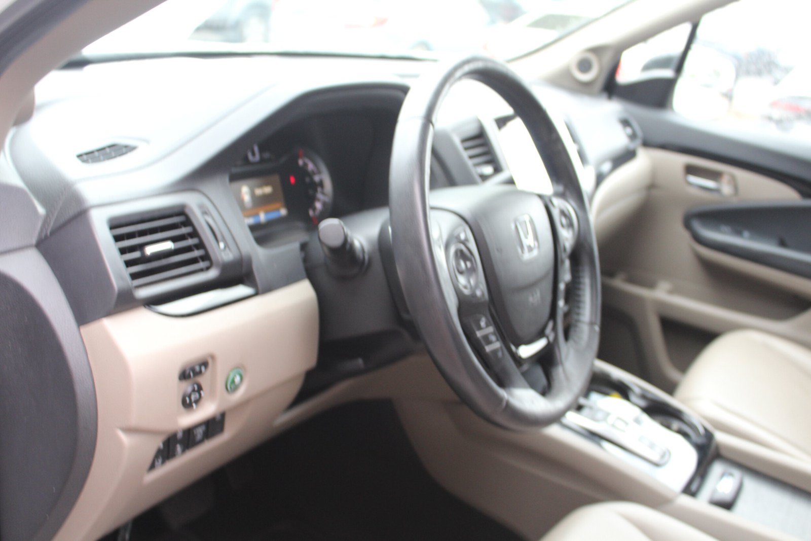 Used 2020 Honda Ridgeline RTL-E image 16