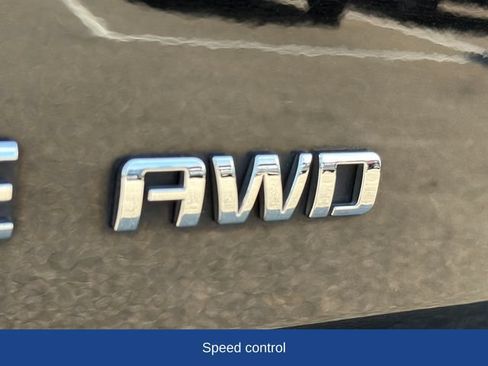 Used 2019 Chevrolet Traverse LT AWD/4WD image 36