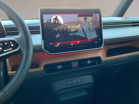 New 2025 Volkswagen ID. Buzz Pro S Plus RWD image 6