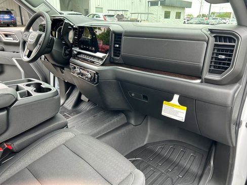 New 2026 GMC Sierra 1500 Elevation w/ X31 Off-Road Package AWD/4WD image 39
