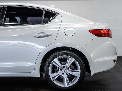 Used 2015 Acura ILX FWD image 13
