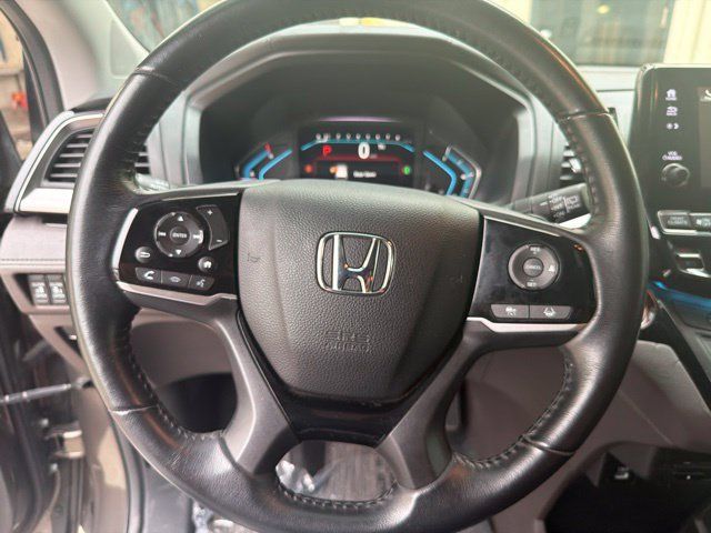 Certified 2022 Honda Odyssey Touring image 32