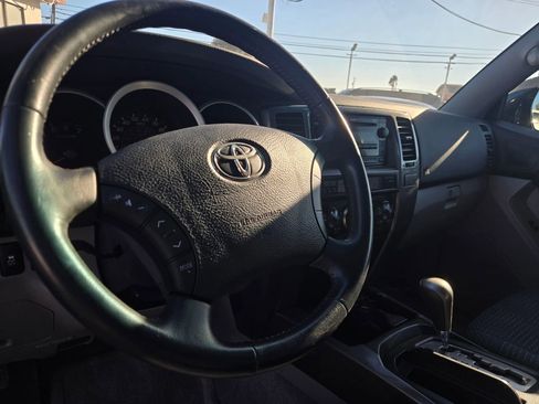 Used 2008 Toyota 4Runner Sport image 11