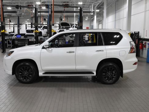 Certified 2023 Lexus GX 460 Premium image 6