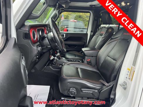 Used 2020 Jeep Gladiator Rubicon image 15