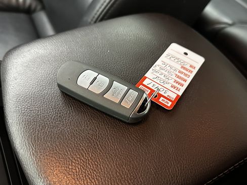 Used 2018 MAZDA MAZDA3 Touring image 13