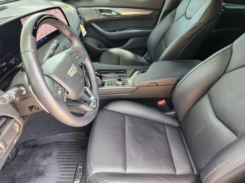 Used 2026 Cadillac CT5 Premium Luxury RWD image 13