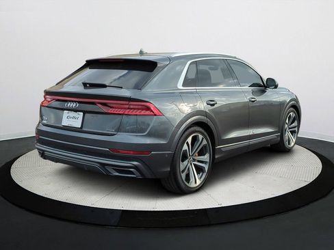 Used 2021 Audi Q8 Prestige image 4
