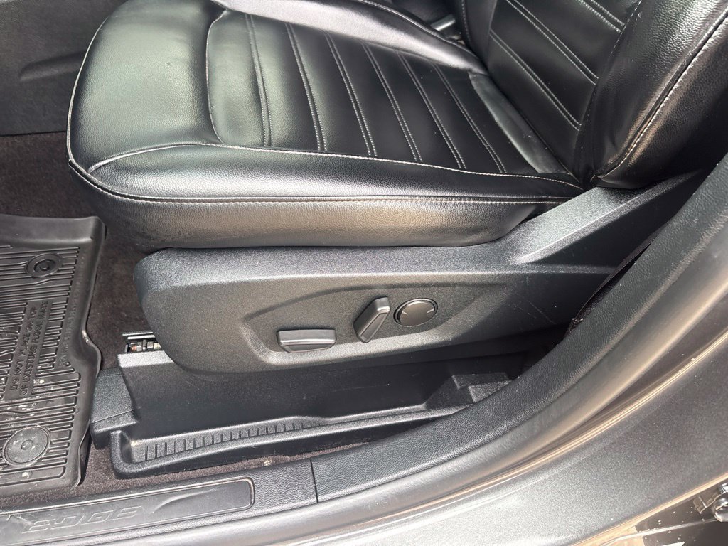 Used 2020 Ford Edge SEL w/ Convenience Package AWD/4WD image 21