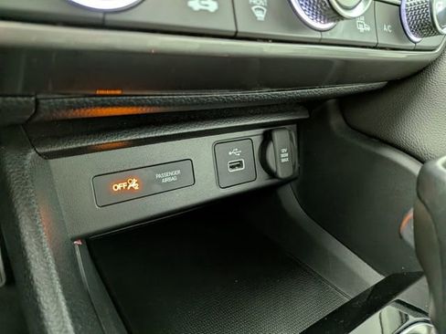 Used 2023 Acura Integra image 9