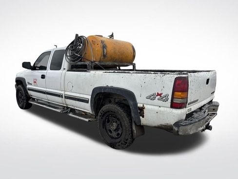 Used 2002 Chevrolet Silverado 2500 LS w/ Electrical Convenience Pkg image 3