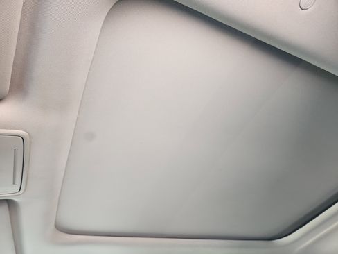 Used 2025 Honda Pilot Touring image 25