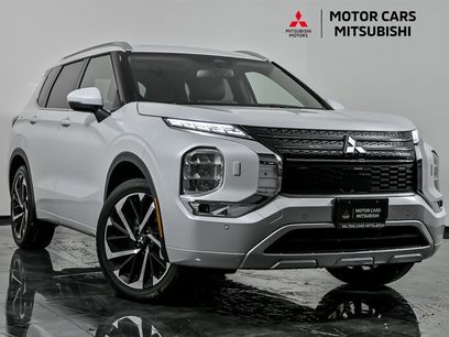 Used 2024 Mitsubishi Outlander SEL