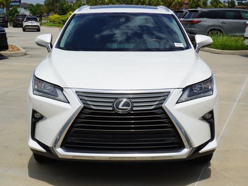 Used 2018 Lexus RX 350 FWD w/ Premium Package image 2