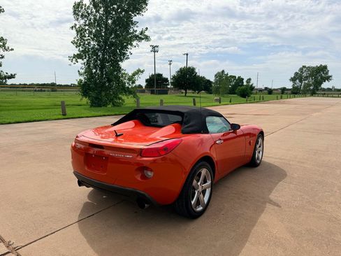 Used 2008 Pontiac Solstice GXP w/ Premium Package RWD image 31