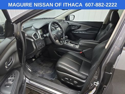 Used 2024 Nissan Murano SV AWD/4WD image 28