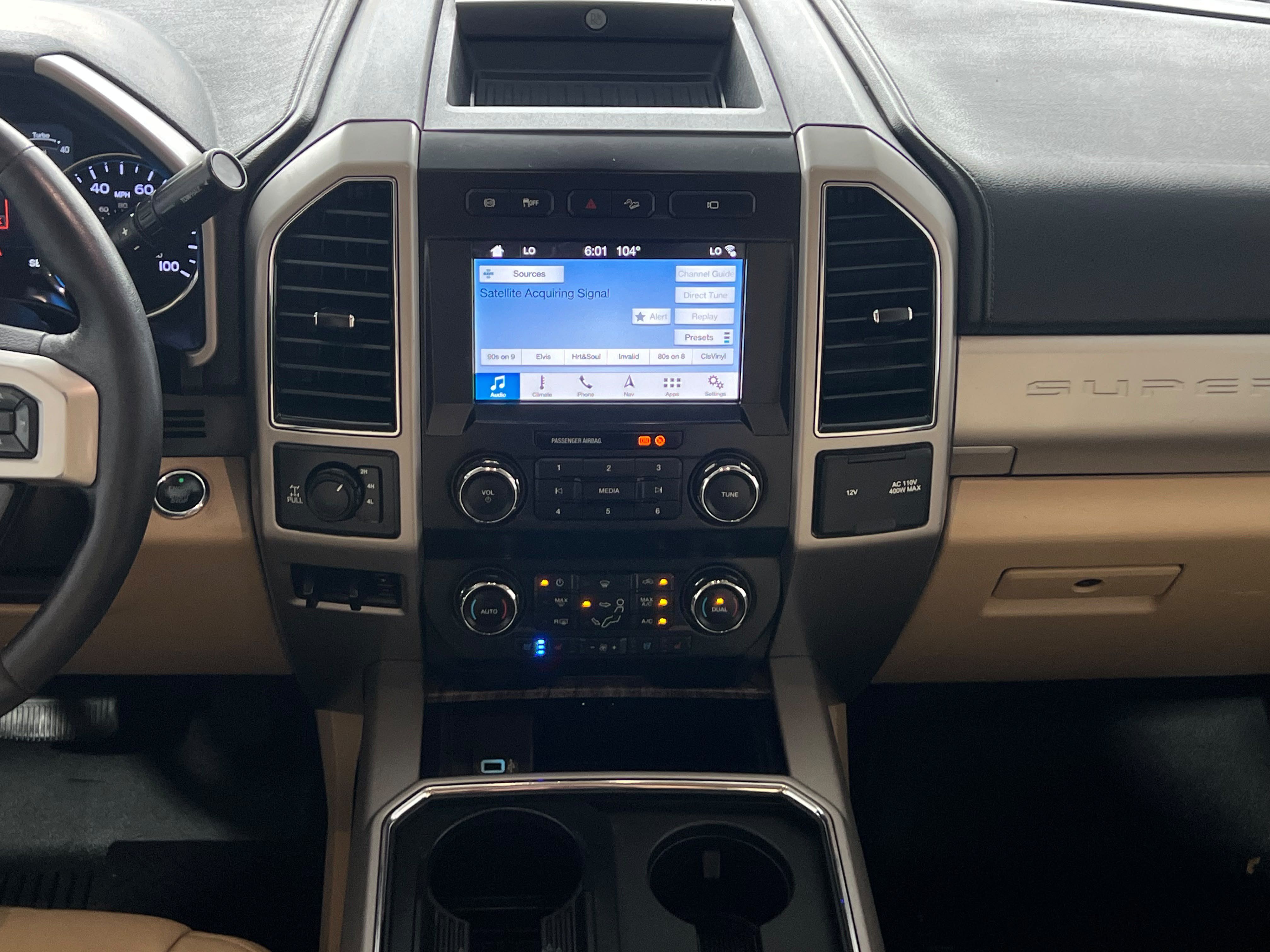 Used 2019 Ford F250 Lariat w/ Lariat Ultimate Package AWD/4WD image 23