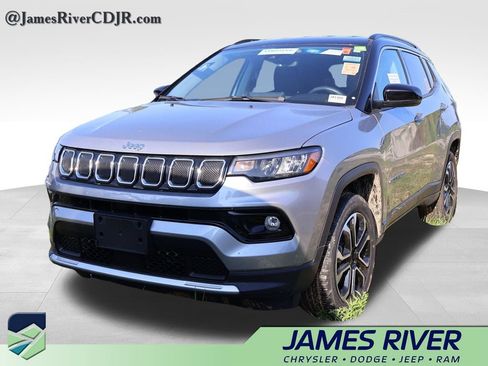 Used 2022 Jeep Compass Limited AWD/4WD image 6